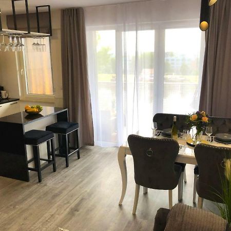 Glamour Apartment With Big, Private Terrace Cracovia Esterno foto